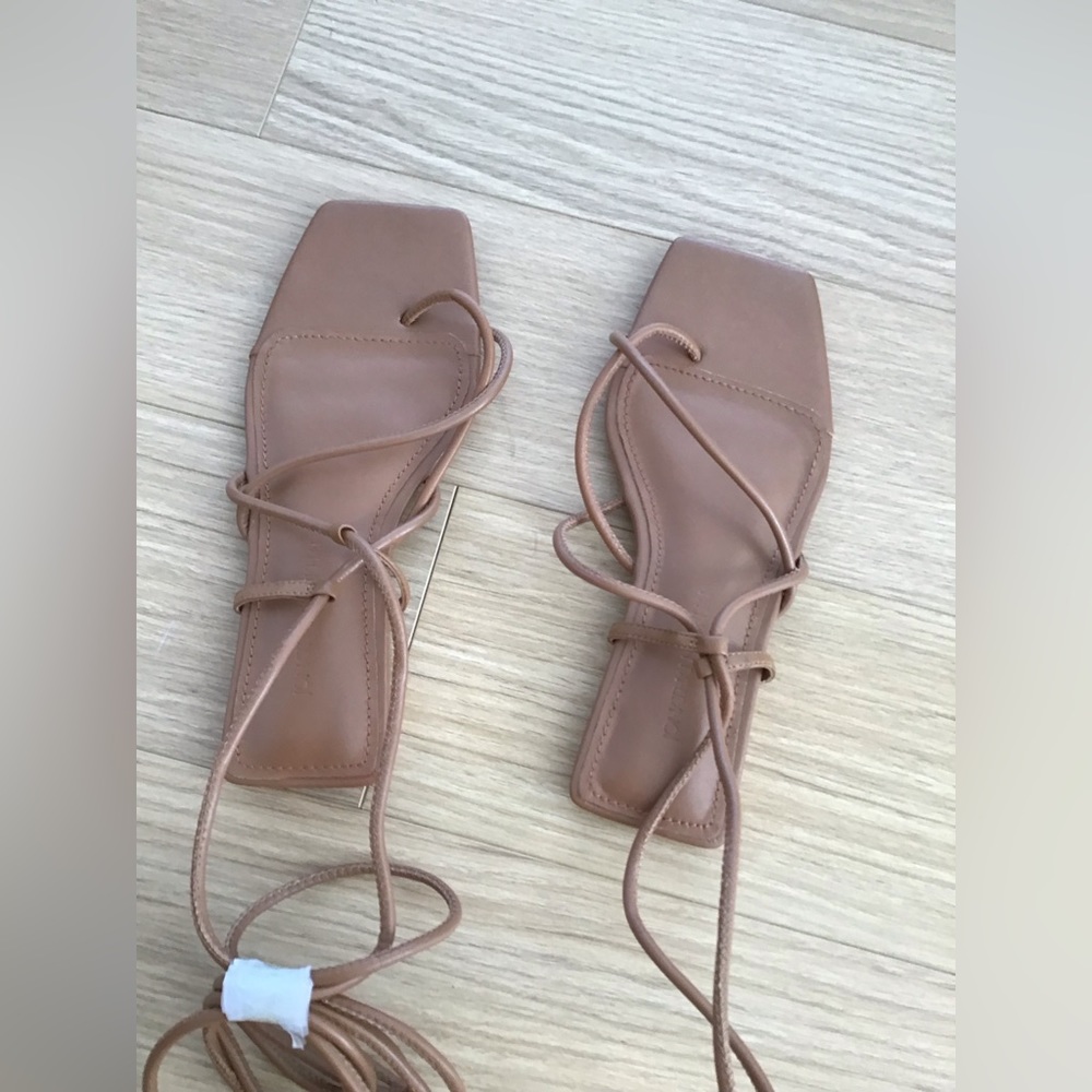NEW Jonathan Simkhai strappy sandals Size 35